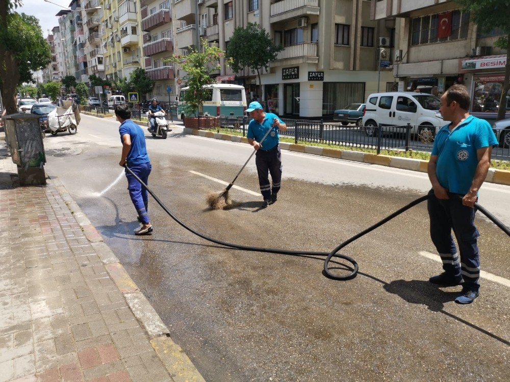 Nazilli’de temizlik operasyonu 