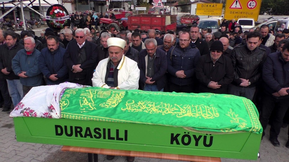 Nazillili ortaokul öğrencisi Dilvin son yolculuğuna uğurlandı 