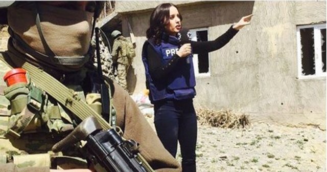 Nazlı Çelik Yüksekova'ya gitti