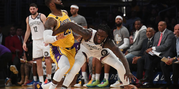 NBA oyuncuları teker teker virüse yakalanıyor
