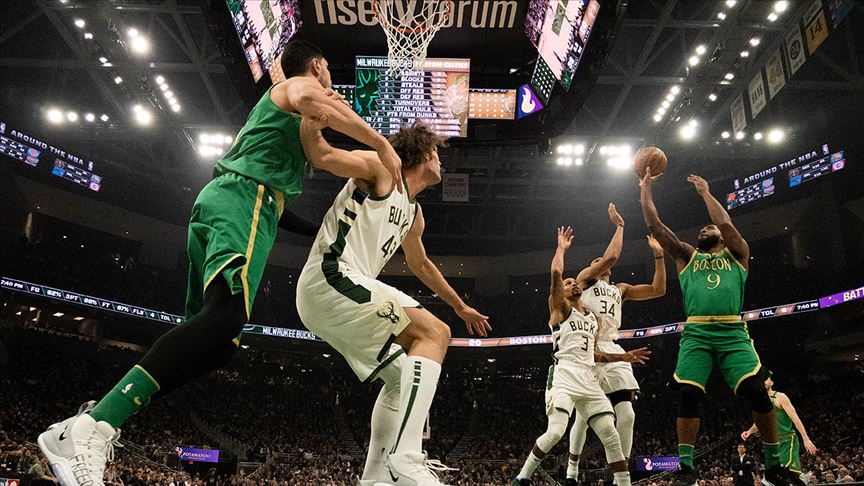 NBA'de Milwaukee Bucks galibiyet serisini 5 maça çıkardı
