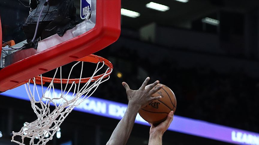NBA'de Nets'i yenen Raptors üst üste 14. galibiyetini aldı