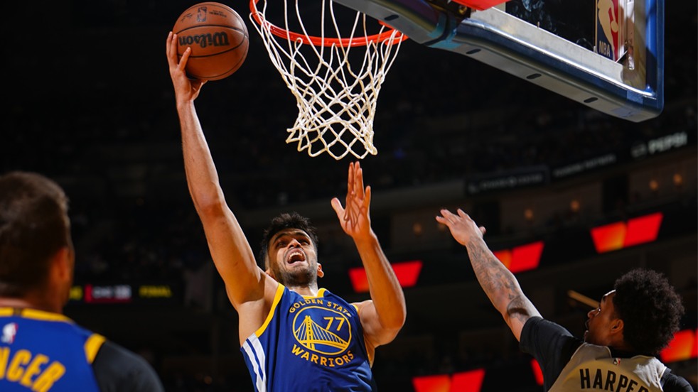 NBA'de Ömer Faruk Yurtseven'in 17 sayısı Warriors’a yetmedi!