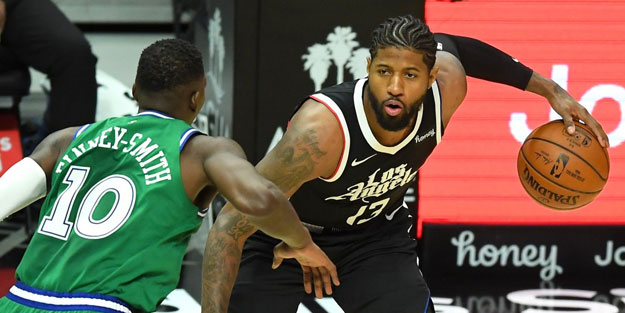 NBA'de Rekor kırıldı! Bir devrede 50 sayı fark atıldı