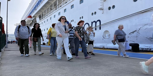 Ne Antalya ne İstanbul! Ruslar bu kez hiç akla gelmeyecek o ilimize akın etmeye başladı