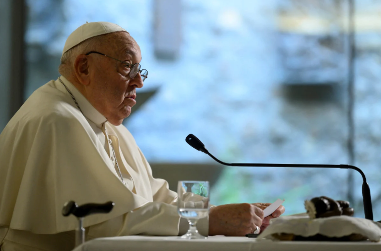 "Ne kadar büyük bir zalimlik" Papa Franciscus İsrail'in zulmünden bahsetti ama…