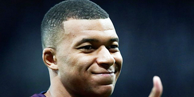 Ne Messi, ne Ronaldo! Şaşkına çeviren karar! Futbol tarihinde bir ilk… Eşi benzeri görülmemiş imza parası: