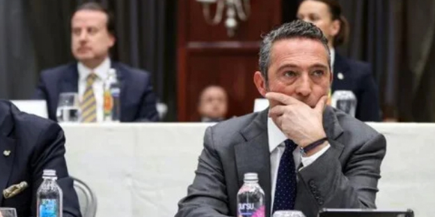 Ne şampiyonluk var, ne de kulübün geleceği! Fenerbahçe adım adım batıyor....