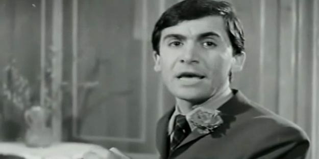 Necati Er kimdir nerelidir İBB Şehir Tiyatroları sanatçıyı Necati Er