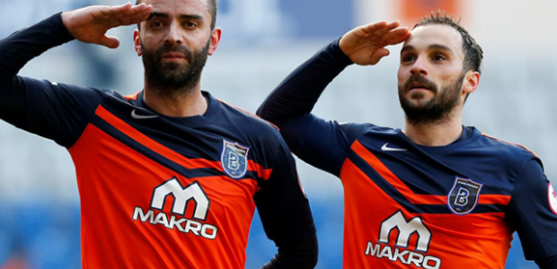 Neden asker selamı verdi?