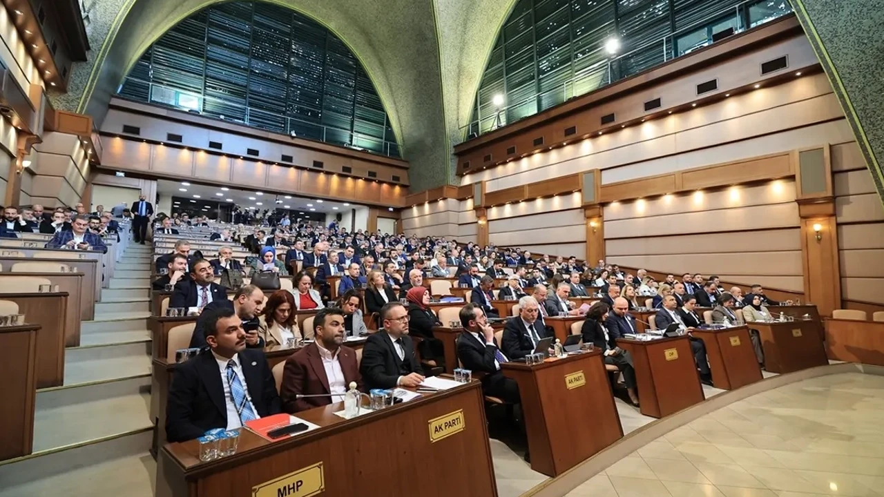 Neden bu kadar paniklediler! İmamoğlu İnşaat ile ilgili soru önergesine CHP'lilerden ret!
