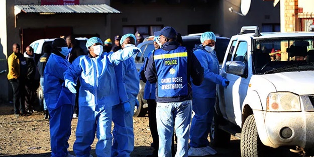 Nedeni bilinmiyor! Güney Afrika'da gece kulübünde 22 kişi öldü