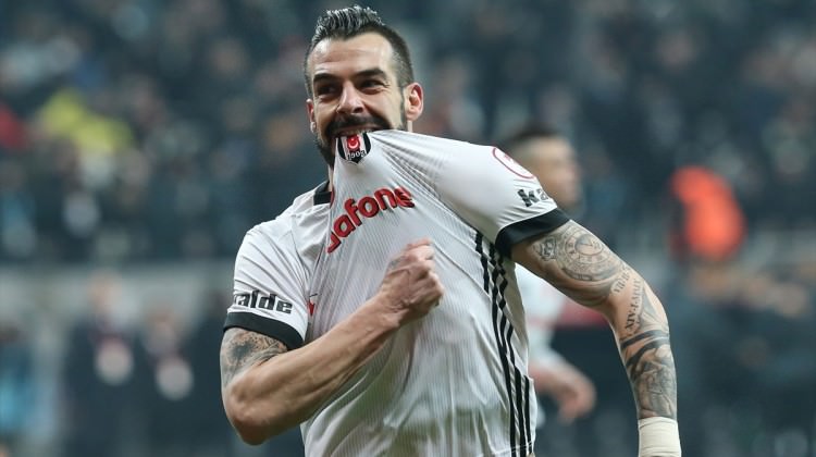 Negredo geri dönüyor