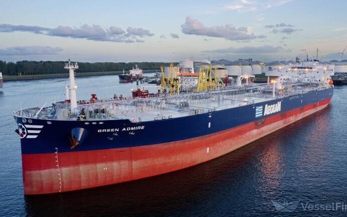 Neler oluyor? Baltık Denizi’nde Yunanistan’ın petrol tankerine el konuldu