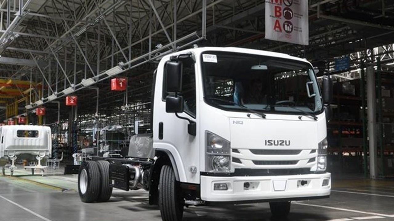 Neler oluyor? Otomobil devinden Türkiye'ye milyon dolarlık dev yatırım!