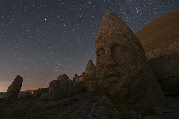 Nemrut Dağı'nda meteor yağmuru