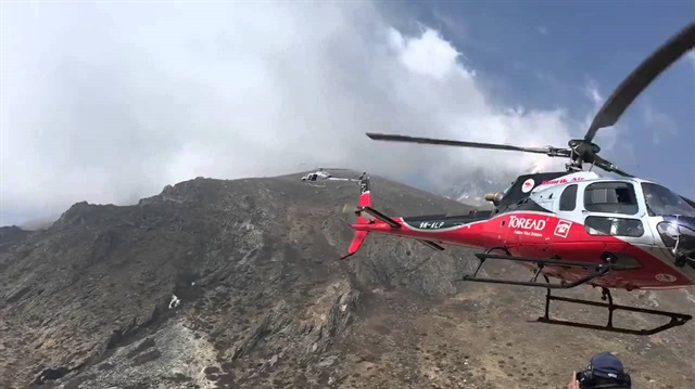 Nepal'de ambulans uçağı düştü