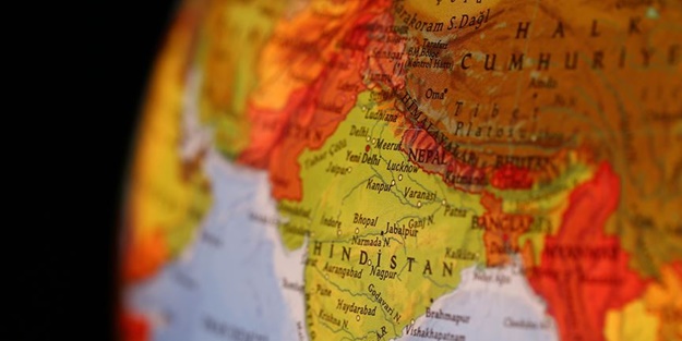 Nepal'de Başbakan Yardımcısı görevden alındı