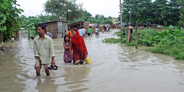 Nepal'de sel ve heyelanlarda 77 kişi hayatını kaybetti