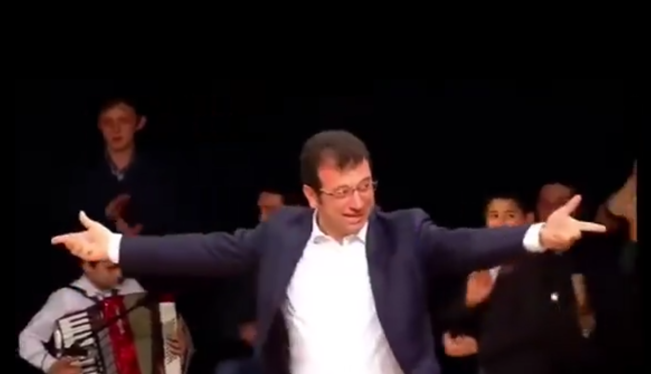 Nerde yedin paraları söyle! Herkes bu videoyu konuşuyor