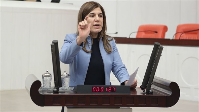 'Nereden destek aldıkları görülüyor'