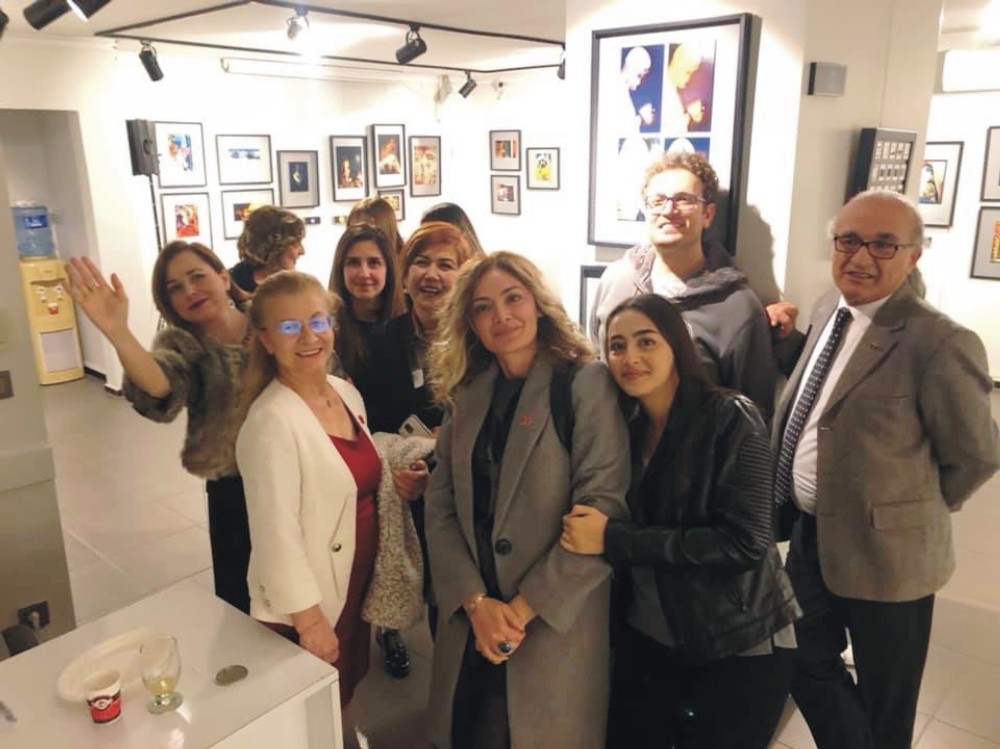 Nesrin Karataş’tan aydınlığa göçebelik 