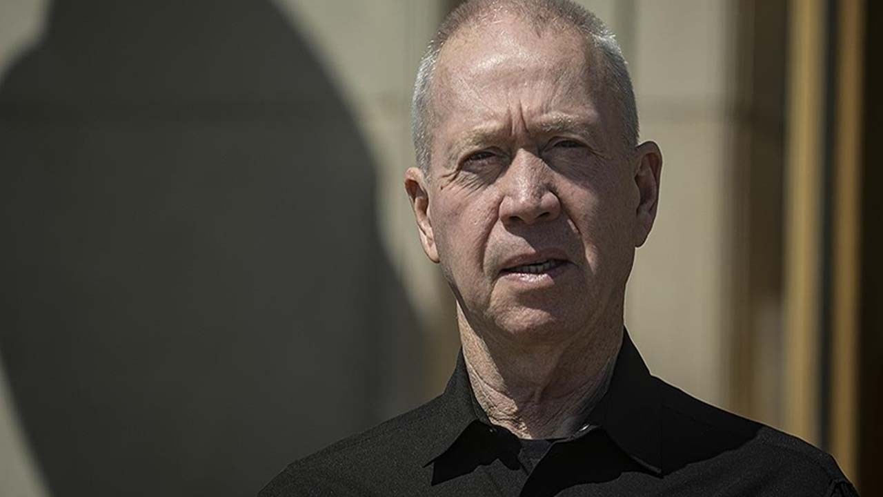 Netanyahu, Savunma Bakanı Gallant'ın görevine resmen son verdi!