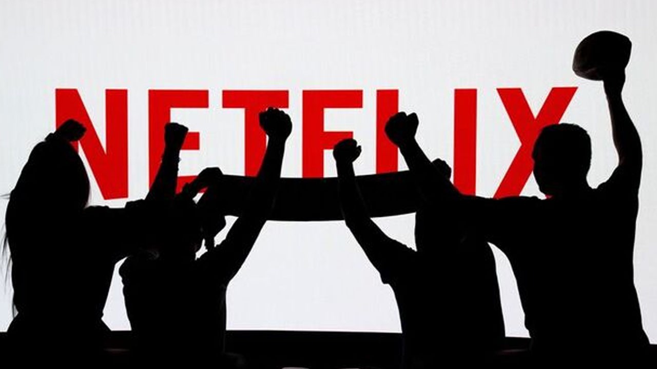 Netflix, ahlaksız yayınlarla 5 milyonun üzerinde abone kazandı! Dünyanın başına bela oldular