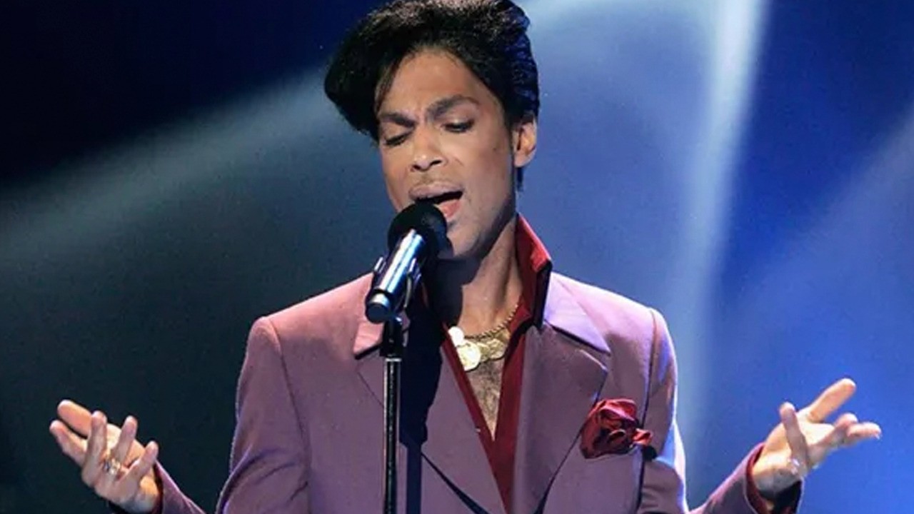 Netflix'te yayın Skandalı: Prince belgeselini yayınlamaktan vazgeçti! Yeni zam dalgası!