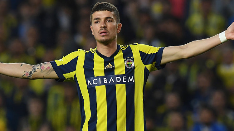 Neustadter ayrılık sorusuna yanıt verdi!