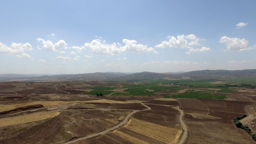 Nevruz ile 55 bin dekar tarım arazisi suyla buluşacak 