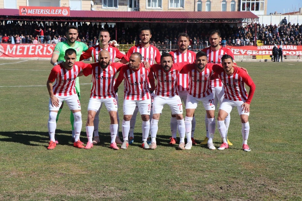 Nevşehir Belediyespor: 1 Nazilli Belediyespor:2 
