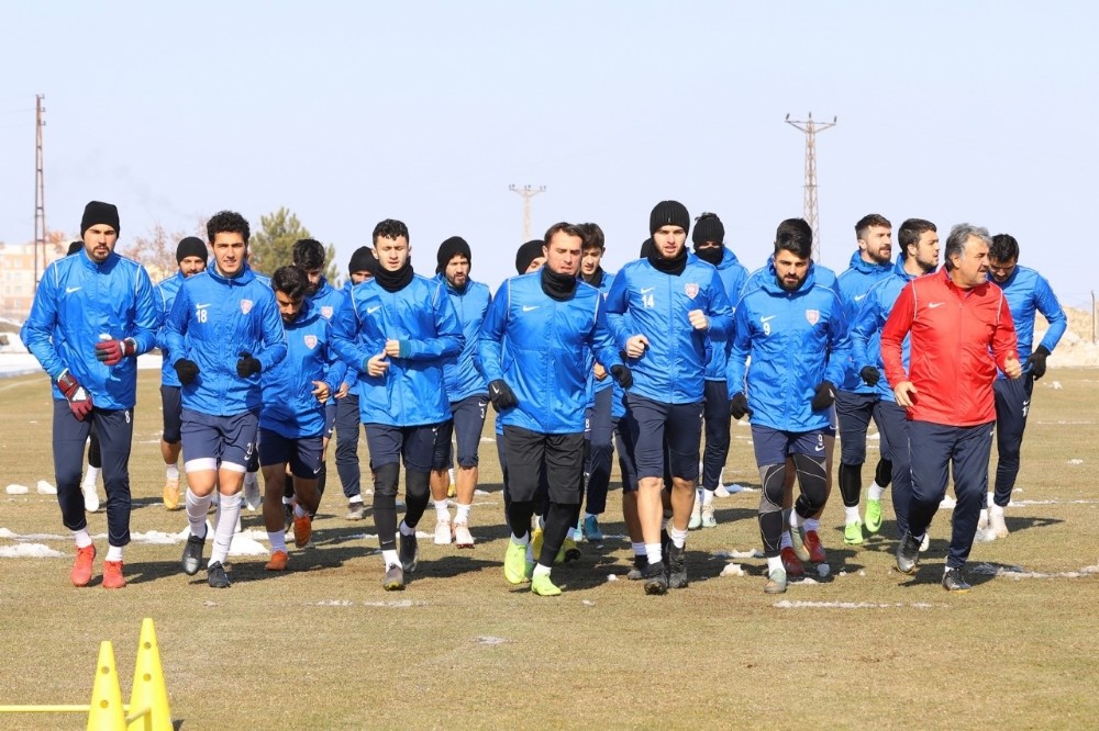Nevşehir Belediyespor, Halide Edip Adıvarspor maçı için hazırlıklarını tamamladı 