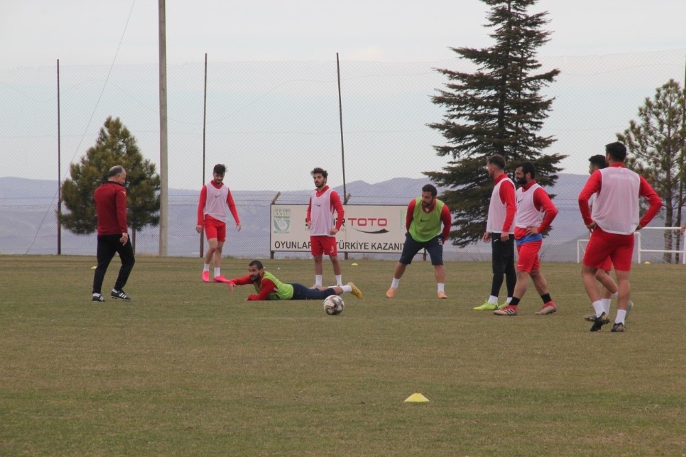 Nevşehir Belediyespor, Muğlaspor maçının hazırlıklarını tamamladı 