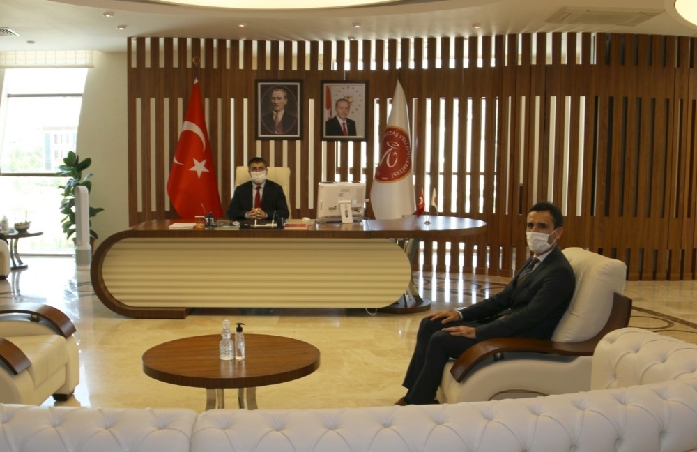 Nevşehir Gençlik ve Spor İl Müdürü Özdemir’den, Rektör Aktekin’e ziyaret 