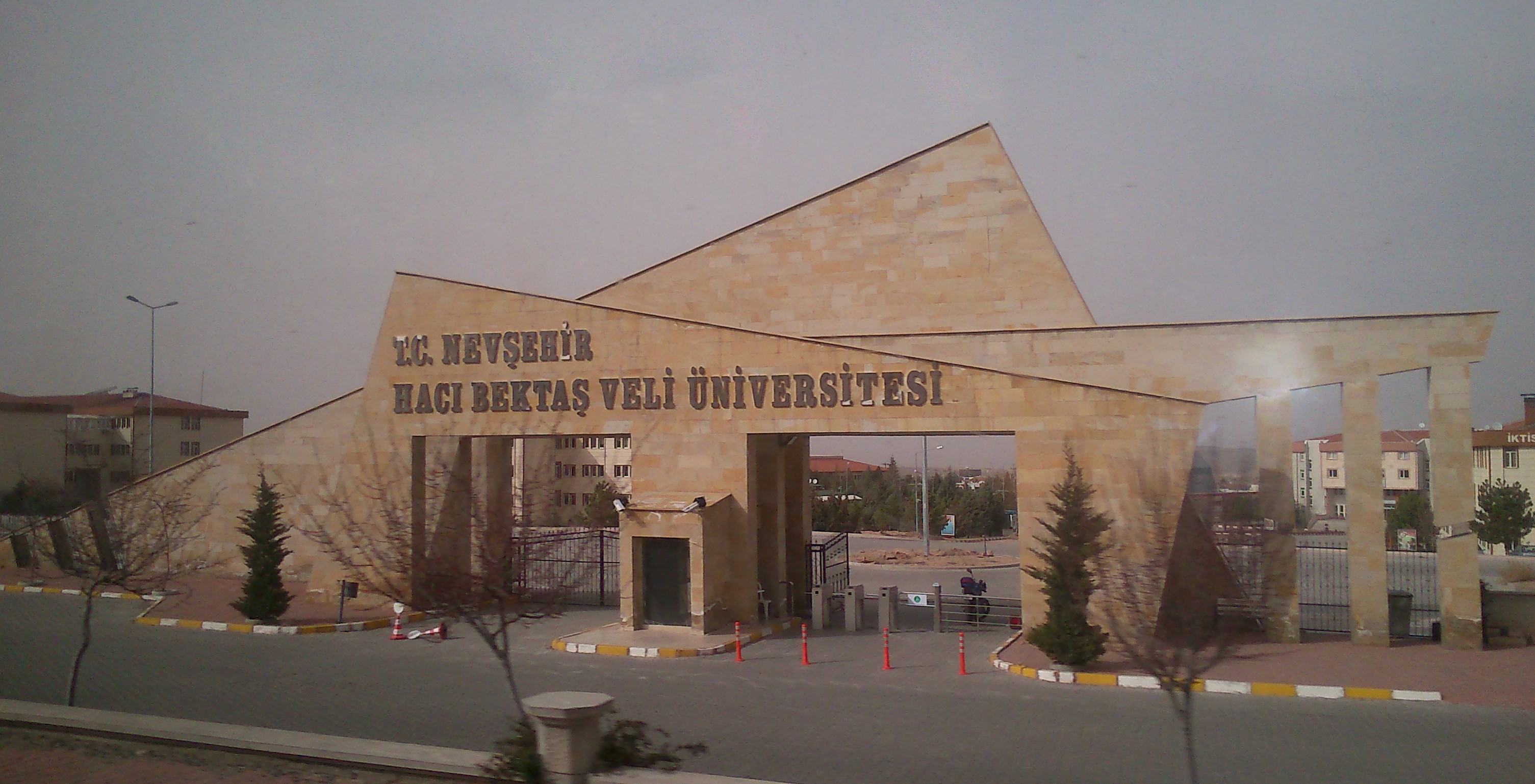 Nevşehir Hacı Bektaş Veli Üniversitesi personel alıyor
