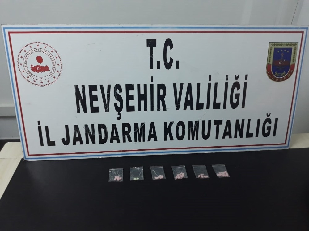 Nevşehir ve Ürgüp’te uyuşturucudan 6 şüpheli gözaltına alındı 