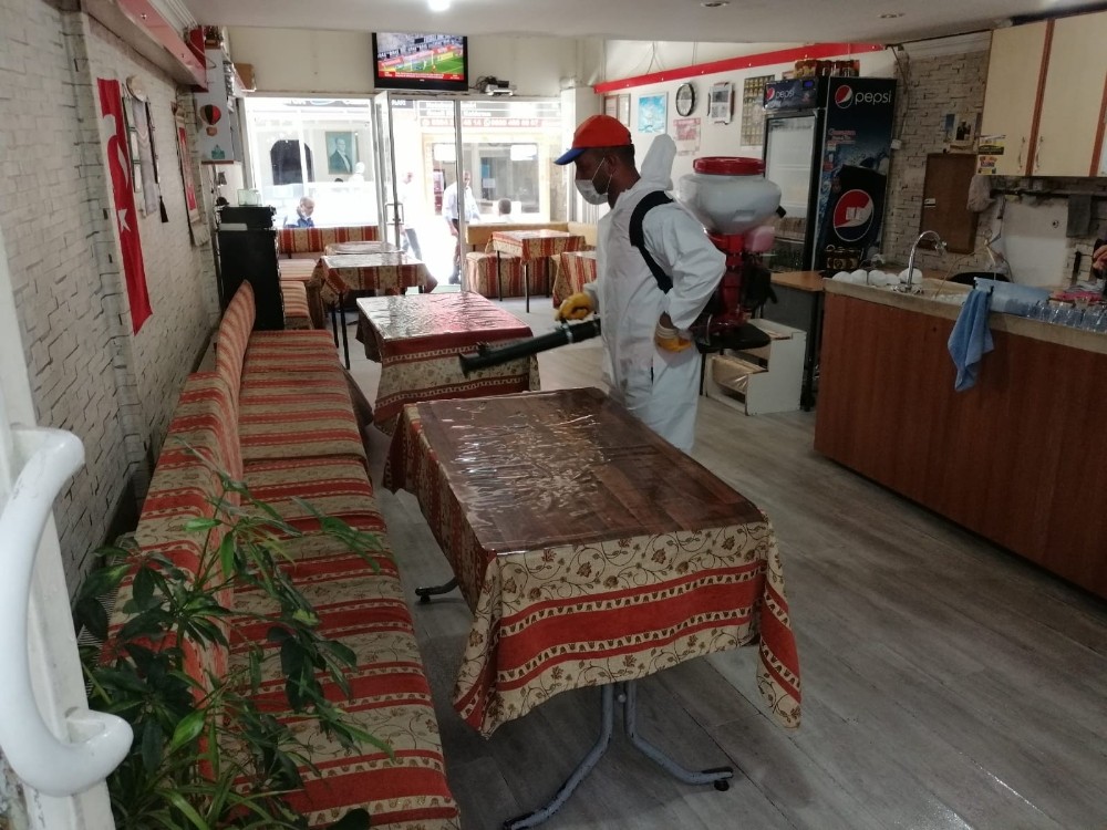 Nevşehir’de çay ocağı ve kıraathaneler dezenfekte edildi 