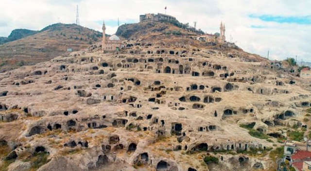 Nevşehir'de dünyanın en büyük yeraltı şehri ziyarete açılıyor