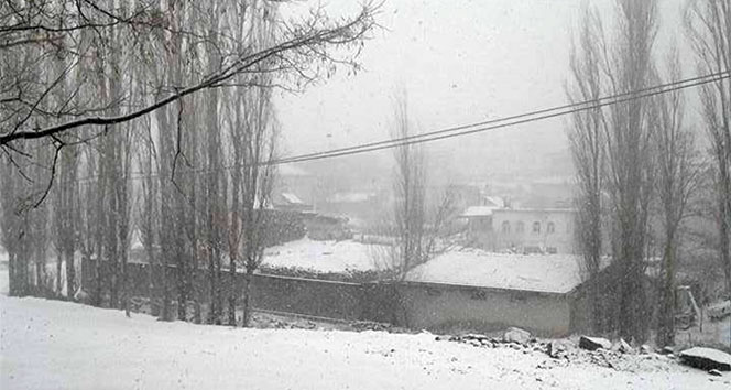 Nevşehir’e mart karı yağdı