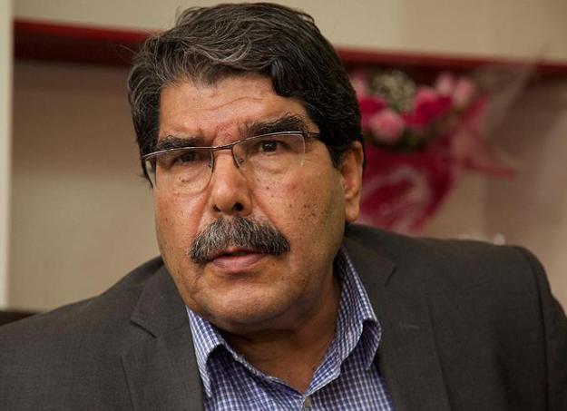 Nevşin Mengü'ye 1 yıl 3 ay hapis! Terör örgütü propagandası yapmıştı