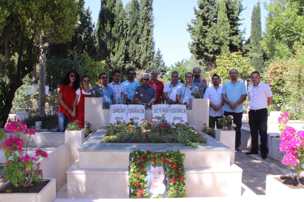 Nevvar İşgören kabri başında anıldı 