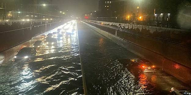 New York sular altında! Acil durum ilan edildi, metro kullanılamıyor
