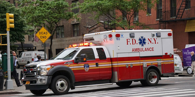 New York'ta ambulans çağırmak için servet ödüyorlar