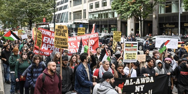 New York'ta Filistin'e destek gösterisi