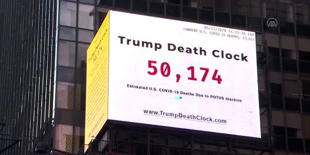 Trump'ın ölüm sayacı! Meydandaki panoya astılar