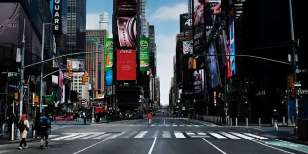 New York'ta koronavirüs oranları düşüyor
