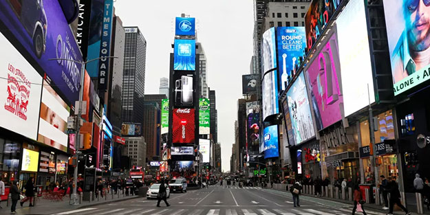 New York'ta Times Meydanı'nda silahlı saldırı