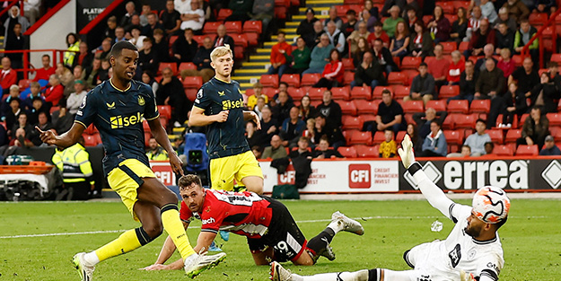 Newcastle United gol oldu yağdı!