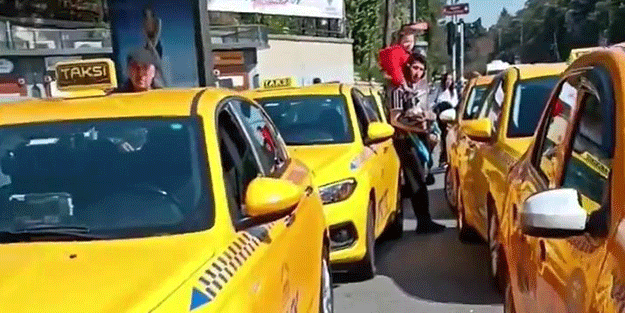 Neye uğradığını şaşırdı Taksi durağına giden kadın hayatının şokunu yaşadı